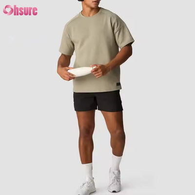 맞춤형 회색 100% 면화 티셔츠 중량 과대 크기의 티셔츠 달리기 운동 운동 체육관 티셔츠 남성